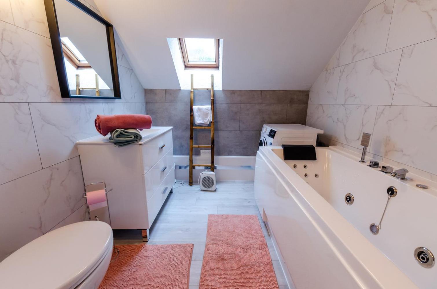 Appartement Balneo-Detente Sainte-Helene-du-Lac Екстериор снимка